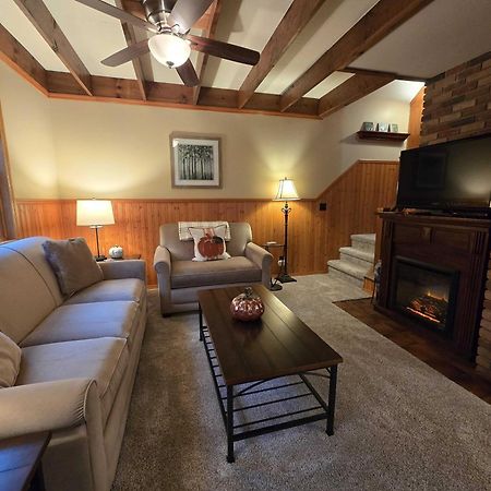 Вілла Saltbox Thompsonville Екстер'єр фото