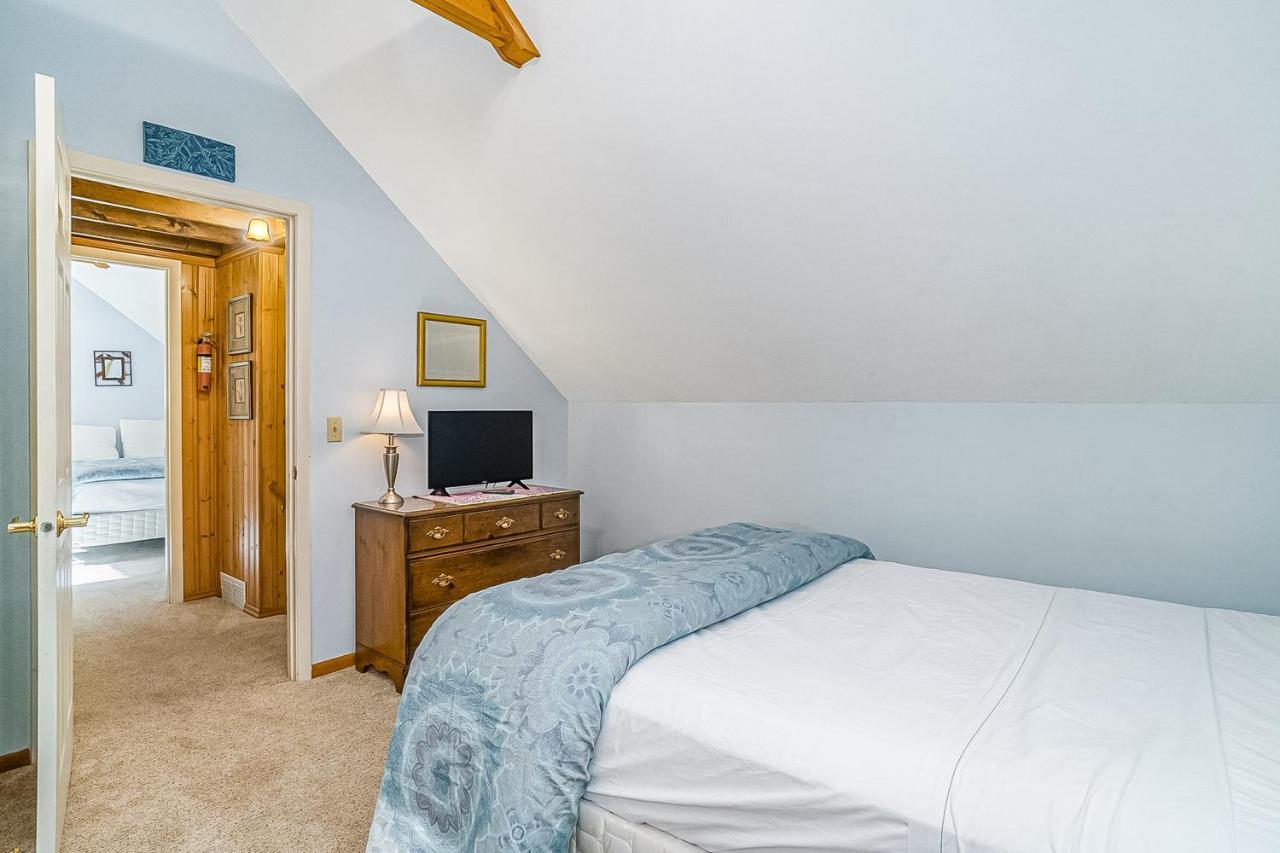 Вілла Saltbox Thompsonville Екстер'єр фото